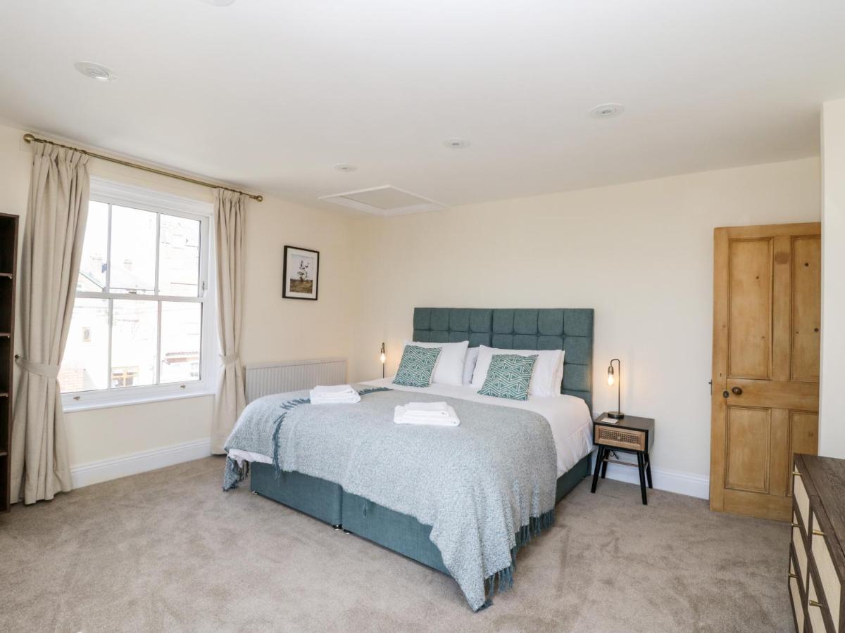 ウィットビー Laurel Houseヴィラ エクステリア 写真