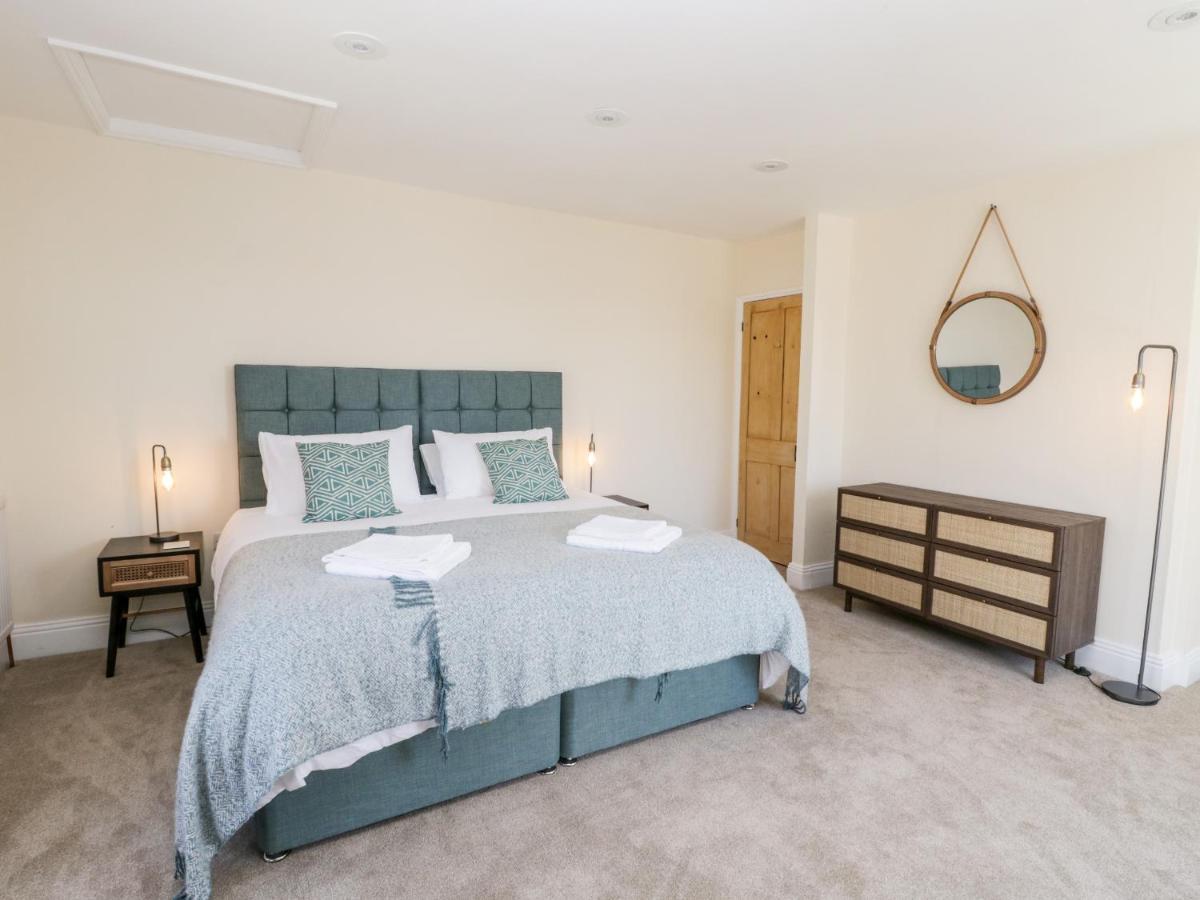 ウィットビー Laurel Houseヴィラ エクステリア 写真